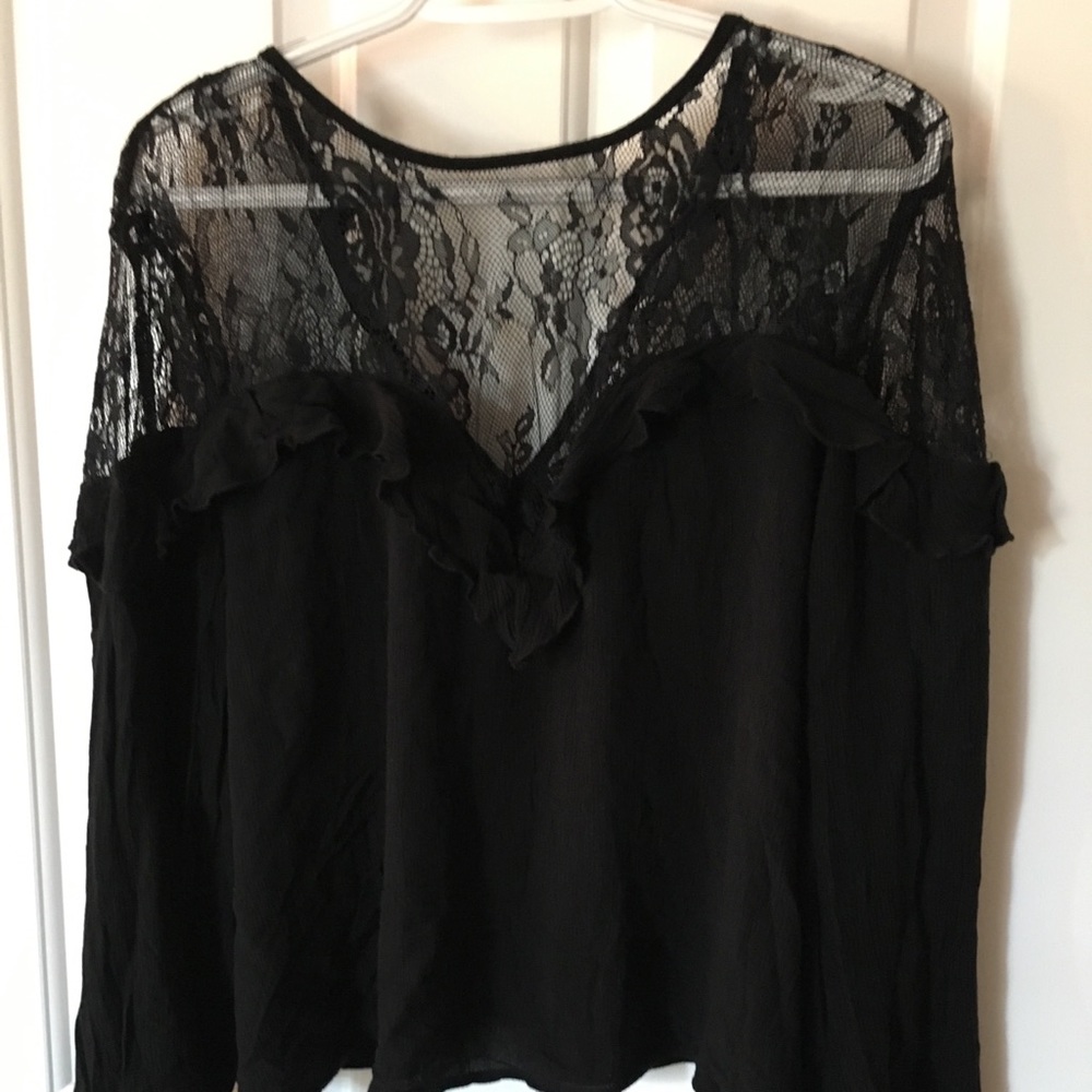 long sleeve american eagle lace top